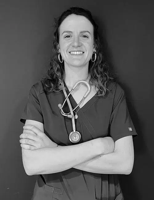 clementine sarazin veterinaire clinique coq a l ane